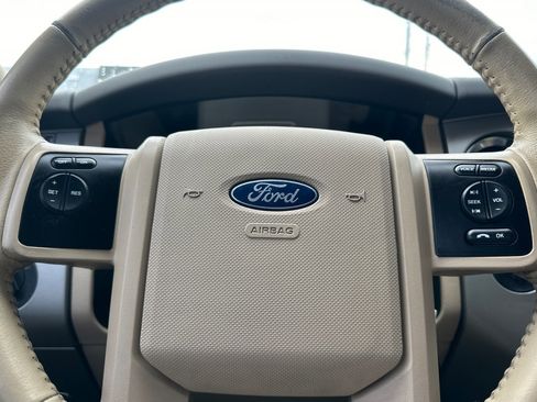 Used 2011 Ford Expedition XLT w/ 201A Rapid Spec Order Code image 22