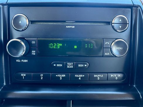 Used 2010 Ford Explorer Eddie Bauer image 15