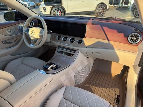 Used 2018 Mercedes-Benz E 400 4MATIC Cabriolet image 25