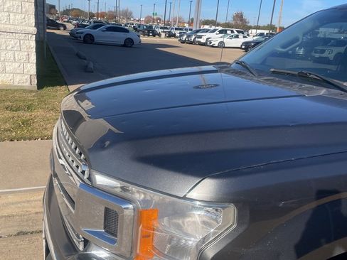 Used 2019 Ford F150 XLT w/ Equipment Group 302A Luxury image 9