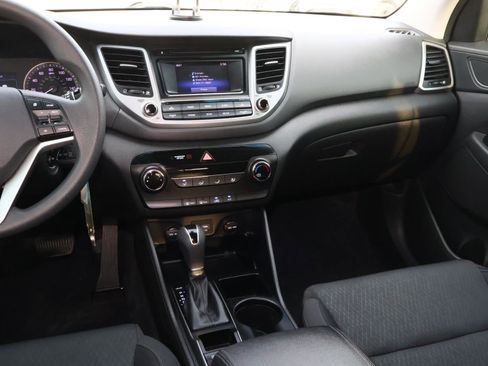 Used 2017 Hyundai Tucson Eco image 11