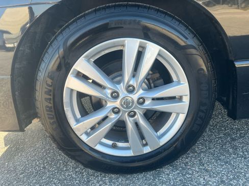 Used 2012 Nissan Quest SL w/ Bose Pkg image 33