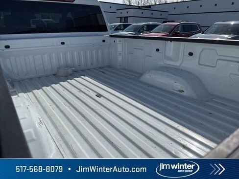 Used 2025 Chevrolet Silverado 2500 LT w/ Convenience Package image 8