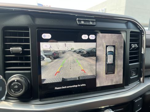 Used 2025 Ford F250 King Ranch AWD/4WD image 28