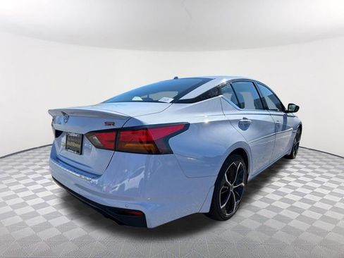 Used 2023 Nissan Altima 2.5 SR image 5