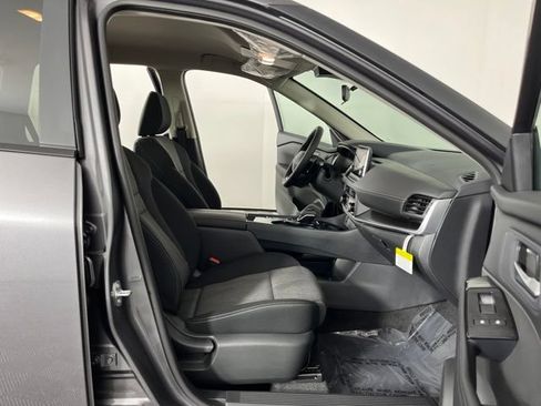 New 2026 Nissan Rogue SV FWD image 39