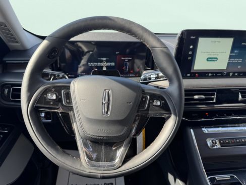 New 2026 Lincoln Aviator Reserve AWD/4WD image 12
