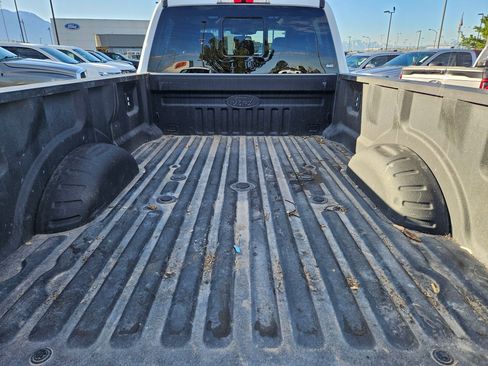 Used 2025 Ford F450 Lariat w/ Lariat Ultimate Package AWD/4WD image 32