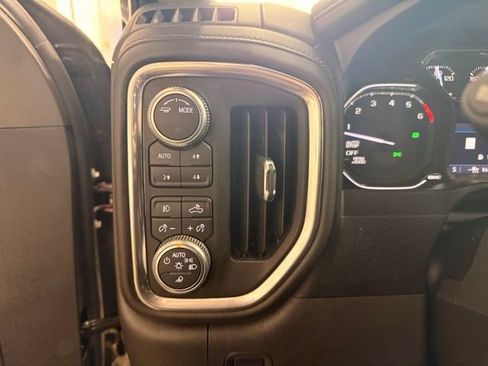 Used 2020 GMC Sierra 1500 SLT w/ SLT Premium Plus Package AWD/4WD image 11