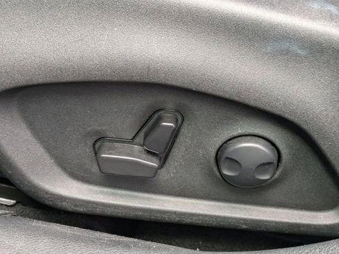 Used 2024 Jeep Compass Limited image 21