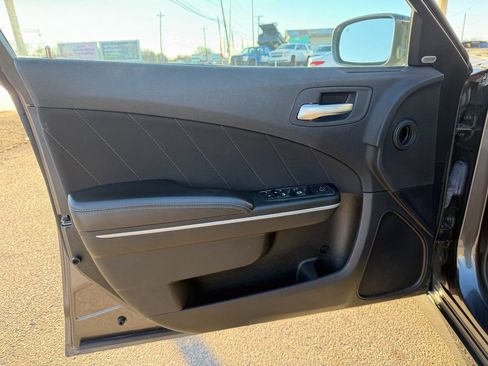 Used 2023 Dodge Charger GT image 9