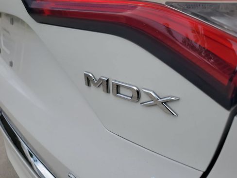 Used 2024 Acura MDX w/ Technology Package AWD/4WD image 9