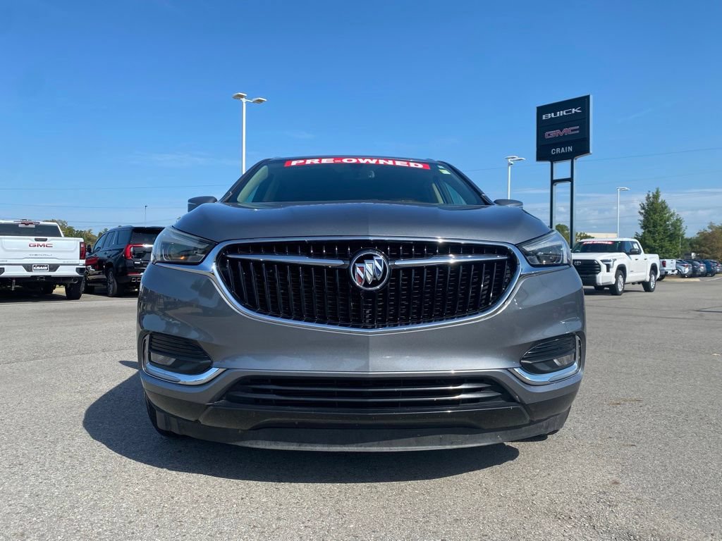 Used 2018 Buick Enclave Essence FWD image 2