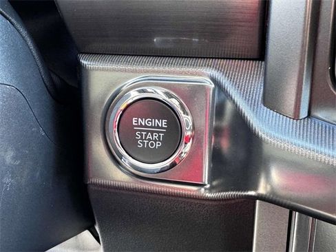 New 2025 Ford F150 Lariat w/ Equipment Group 501A Mid image 25