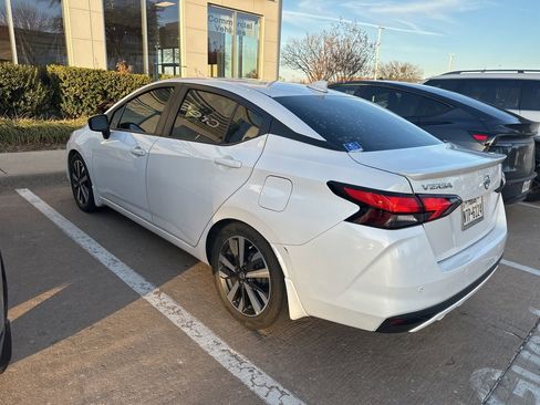 Certified 2020 Nissan Versa SR w/ Electronics Package image 3