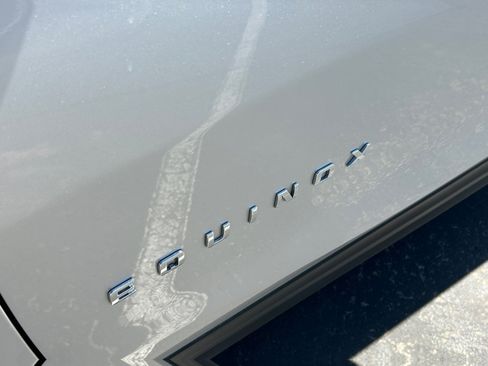 Used 2019 Chevrolet Equinox LT image 22