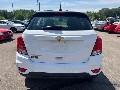 Used 2018 Chevrolet Trax LS AWD/4WD image 6