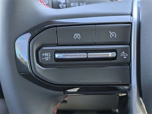 New 2026 Chevrolet Colorado Z71 w/ Technology Package image 13