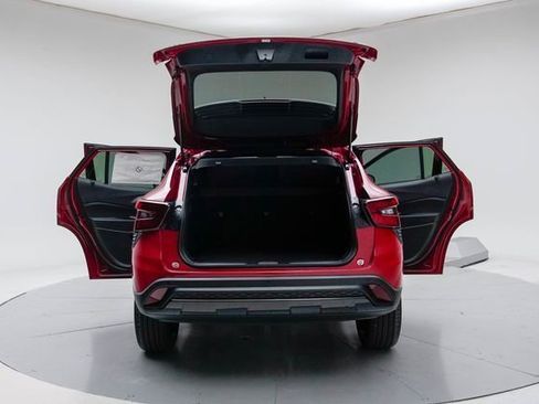 New 2026 Chevrolet Trax RS FWD image 21