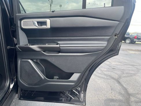 Used 2020 Ford Explorer Limited AWD/4WD image 30