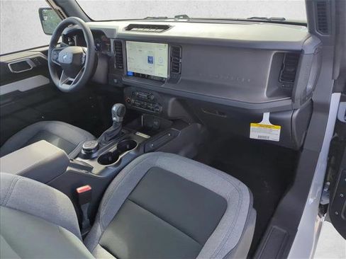 New 2026 Ford Bronco 2-Door w/ Sasquatch Package AWD/4WD image 16