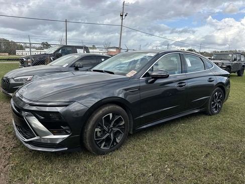 Used 2025 Hyundai Sonata SEL image 13