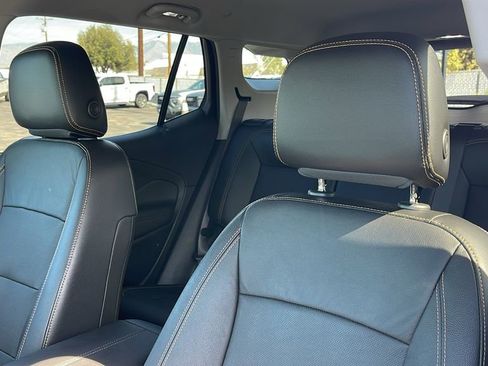 Used 2021 GMC Terrain SLT w/ Elevation Edition image 12