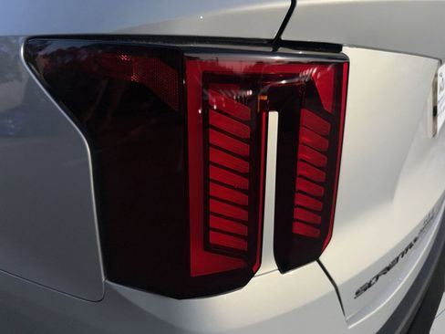 New 2026 Kia Sorento SX Prestige AWD/4WD image 32
