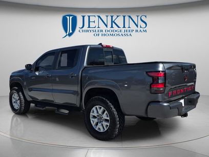 Used 2022 Nissan Frontier SV