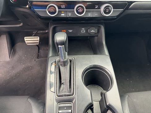 Used 2023 Honda Civic Sport image 19