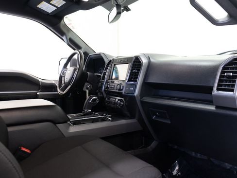 Used 2018 Ford F150 XLT w/ Equipment Group 302A Luxury AWD/4WD image 22