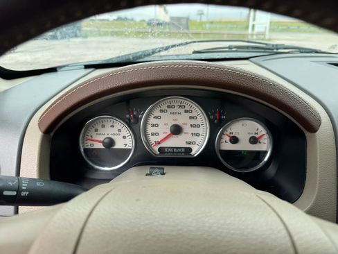 Used 2005 Ford F150 XLT image 17