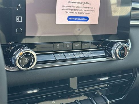 New 2026 GMC Canyon Elevation image 12