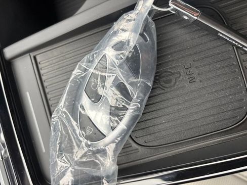 New 2026 Hyundai Tucson Limited image 28