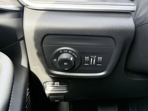 Used 2021 Jeep Grand Cherokee L Overland w/ Trailer Tow Package image 58