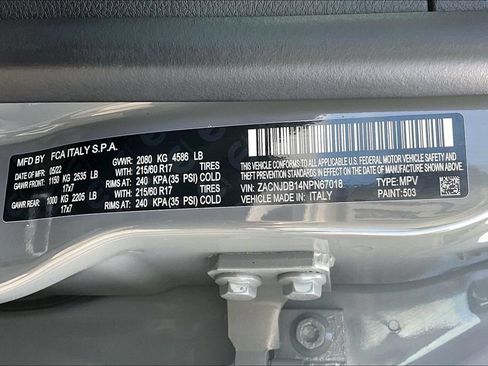 Used 2022 Jeep Renegade Latitude AWD/4WD image 21