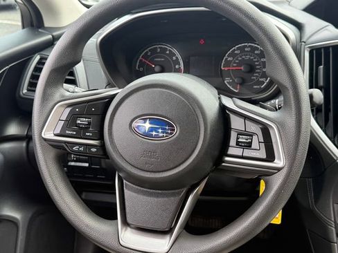 Used 2018 Subaru Impreza 2.0i Premium AWD/4WD image 9