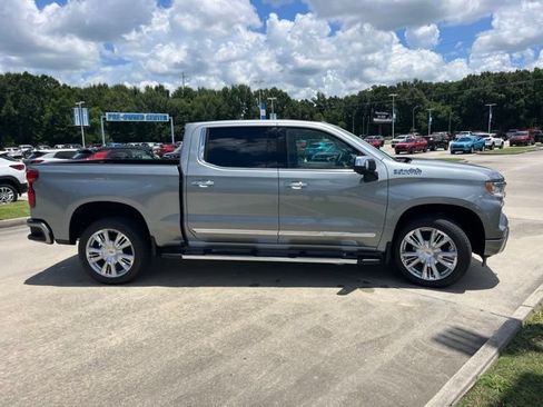 New 2026 Chevrolet Silverado 1500 High Country w/ High Country Premium Package RWD image 13