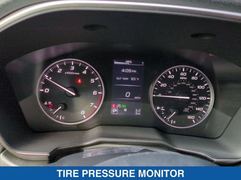 Certified 2026 Subaru Outback Premium AWD/4WD image 12