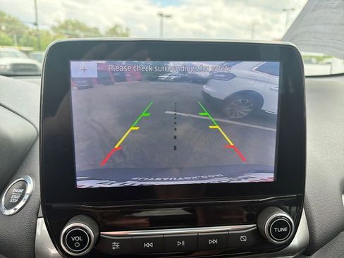 Used 2020 Ford EcoSport SE FWD image 19