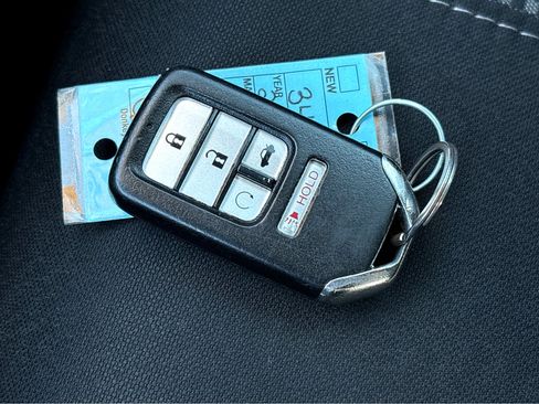 Used 2019 Honda Civic Sport image 28