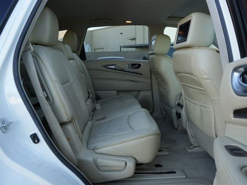 Used 2013 INFINITI JX35 FWD w/ Premium Pkg image 19