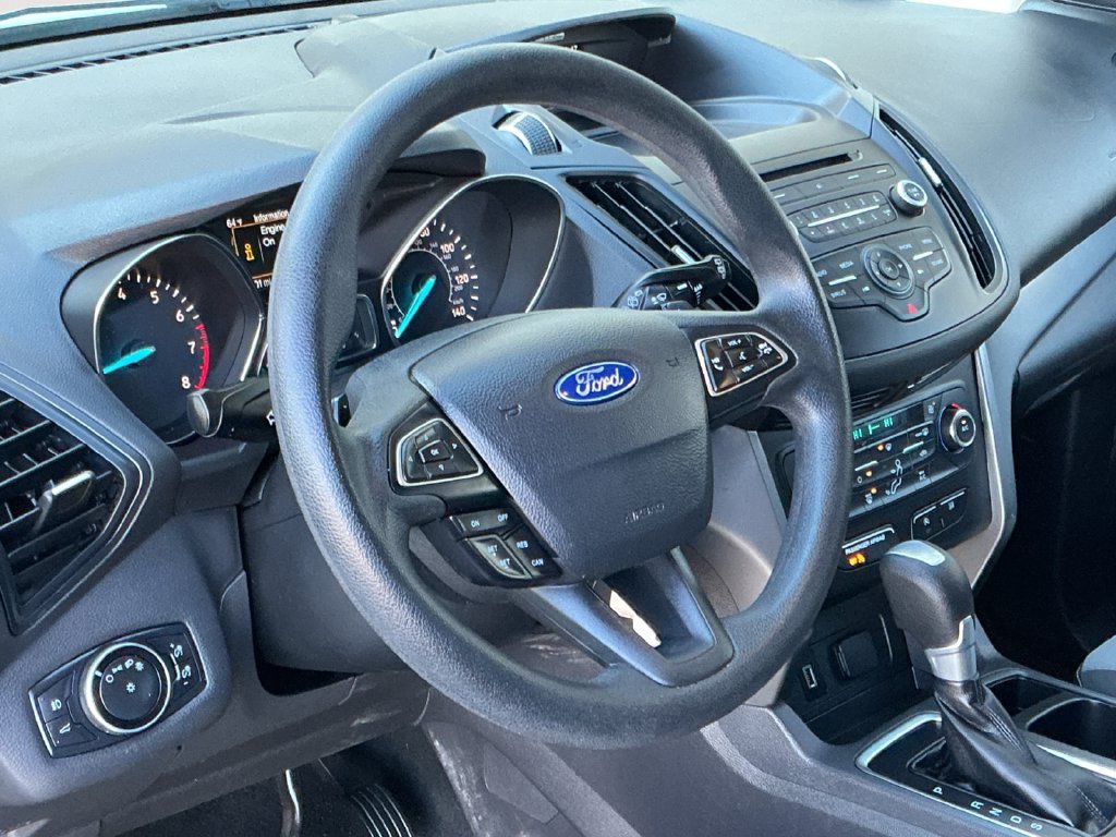 Used 2017 Ford Escape SE AWD/4WD image 19