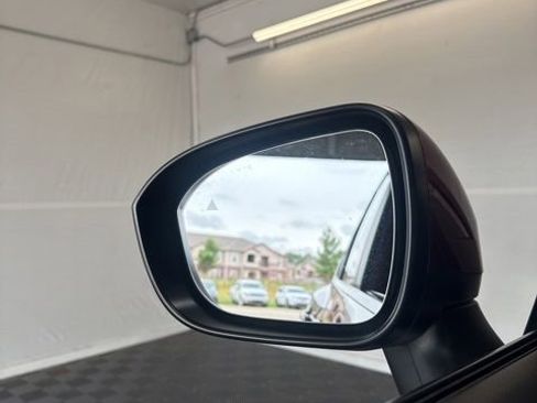 Certified 2024 Nissan Rogue SV w/ SV Premium Package FWD image 9