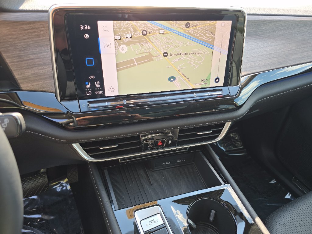 New 2025 Volkswagen Atlas SEL AWD/4WD image 16