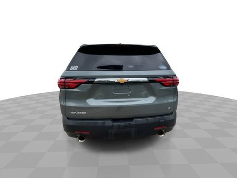 Used 2023 Chevrolet Traverse LT FWD image 9