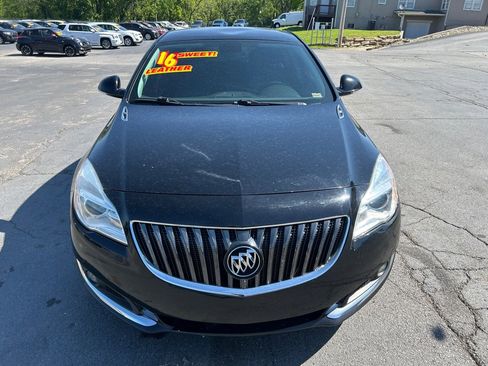 Used 2016 Buick Regal FWD image 3