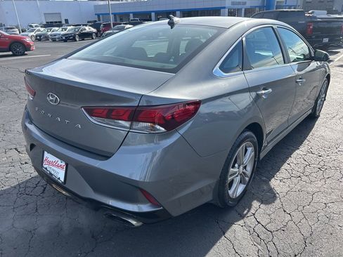 Used 2019 Hyundai Sonata SEL w/ Winter Weather Package image 5