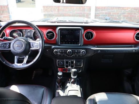 Used 2021 Jeep Wrangler Unlimited Rubicon AWD/4WD image 44