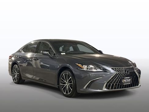 Certified 2023 Lexus ES 350 w/ Premium Package image 9